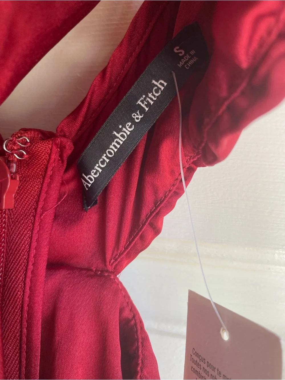 NWT Abercrombie & Fitch Giselle Pleated Cut Out Satin Maxi Dress Deep Red Size S